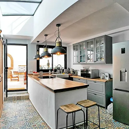 Modern House In Calle Carretas Feriehus Nerja