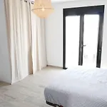 Modern House In Calle Carretas